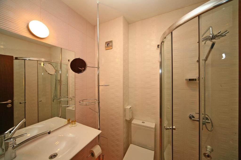 Отель Hotel City Pleven Плевен-39